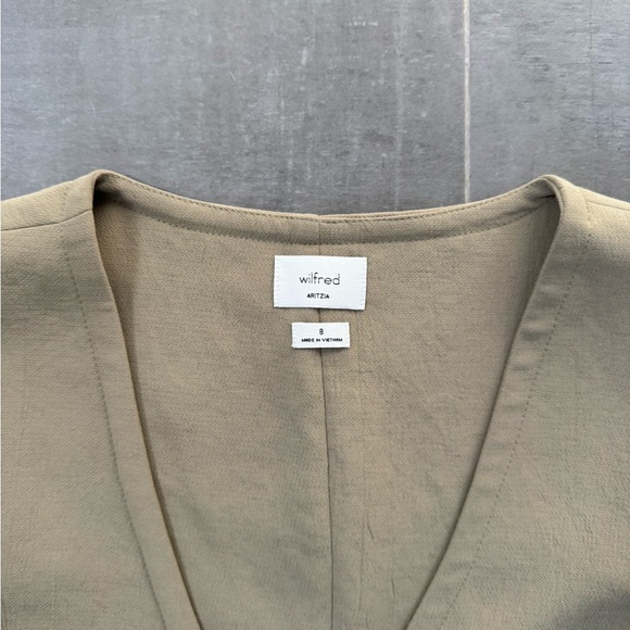 Aritzia Wilfred Attire Sun-dried Olive Vest - Picture 7 of 7